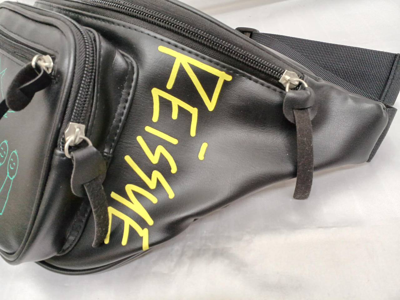 米津玄師|Majogariバック|【ハードオフ公式通販】オフモール