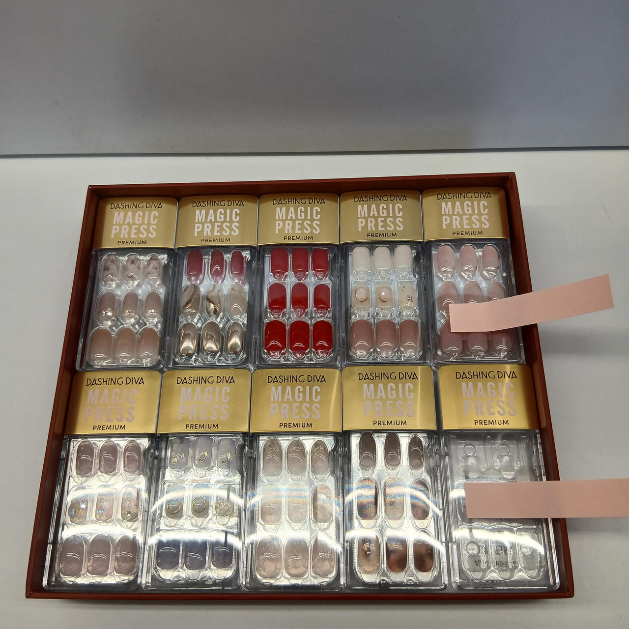 付箋の商品は開封されています。