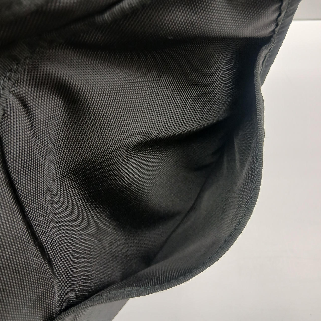 撮影の為裏返してます(内ポケット)