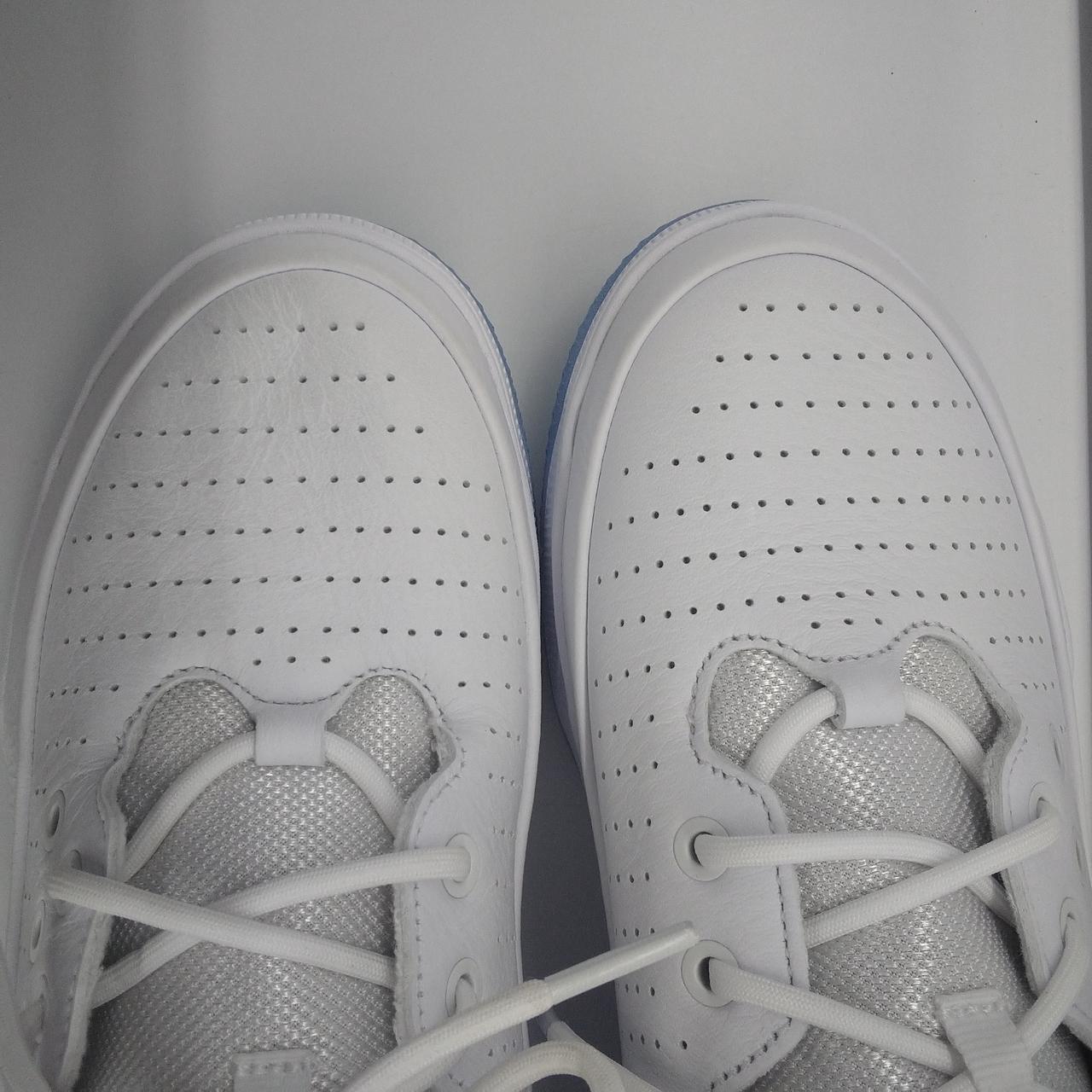 軽度の汚れあり