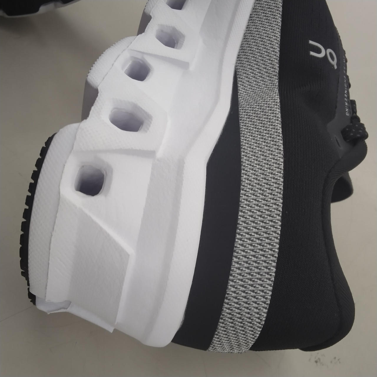 軽度の汚れあり