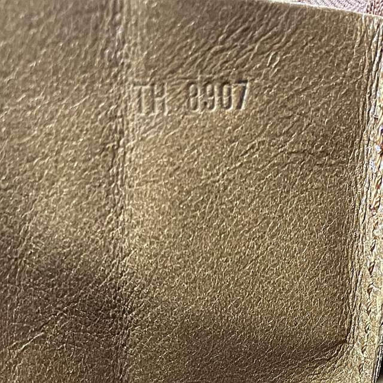 TH8907