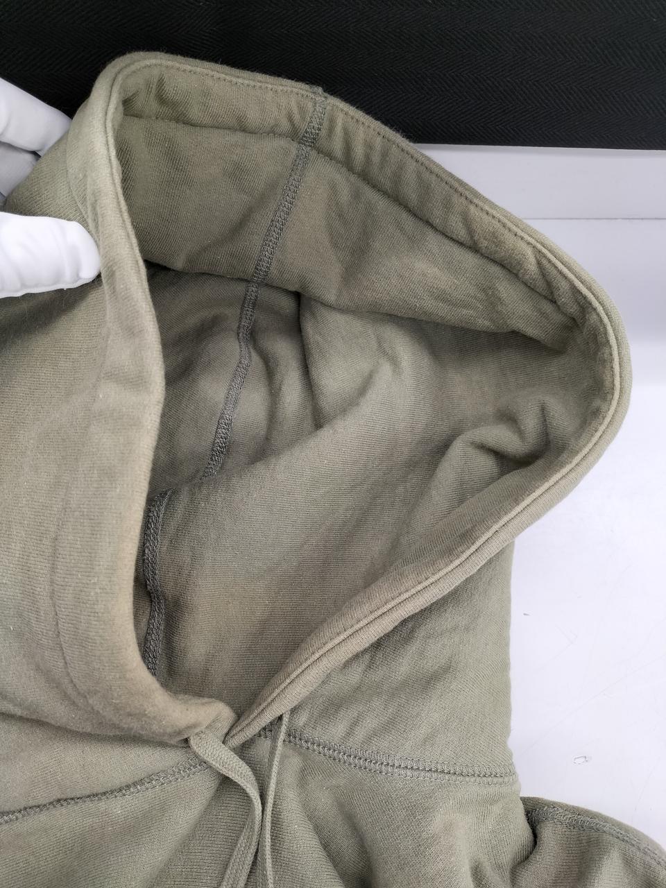 フード部汚れあり