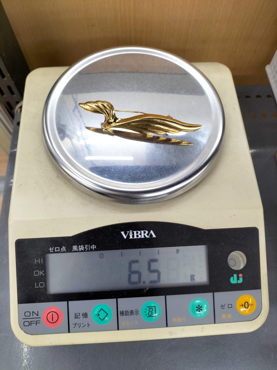 k18wg ブローチ JEWELRY 貴金属・宝石 サファイアブローチ ダイヤモンド