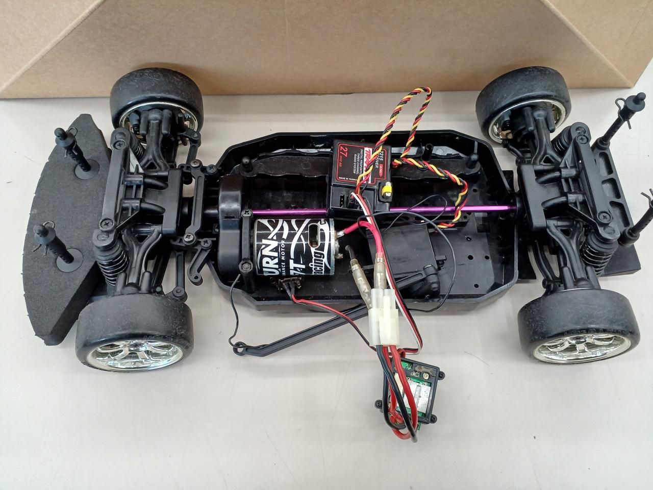 （ジャンク品　部品取得用）　田宮カーボンファイバー RCカー 4WD オフロード Amazon.co.jp: HAIBOXING リモートコントロールカー 16889 1:16