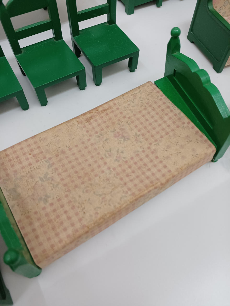 片側のフレームが外れます。