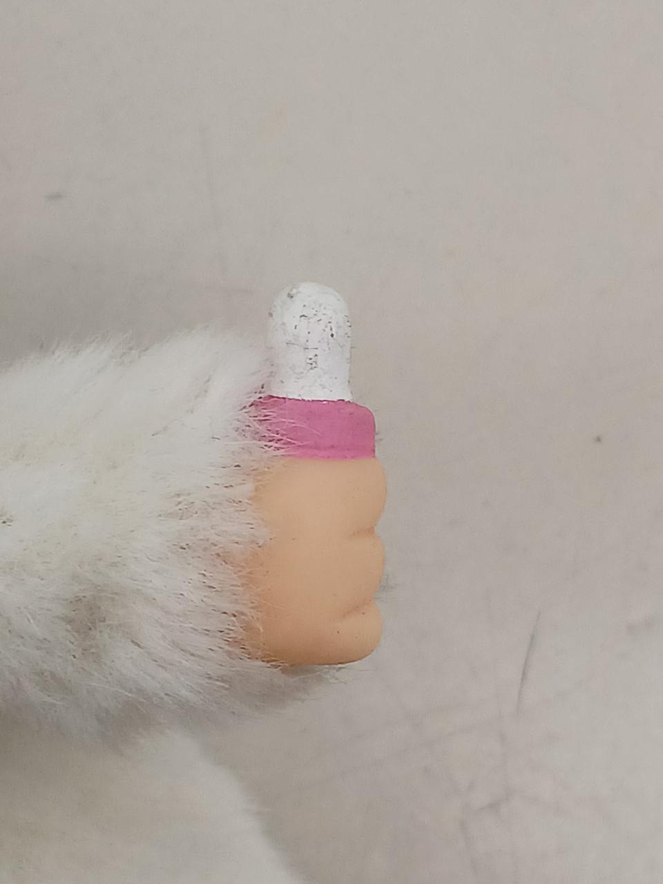 劣化しており、ややぬめりがあります。