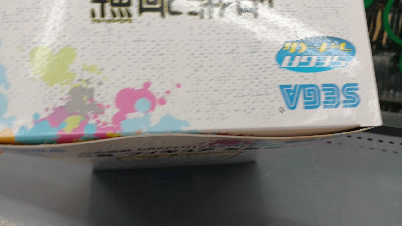 経年や湿気による歪み