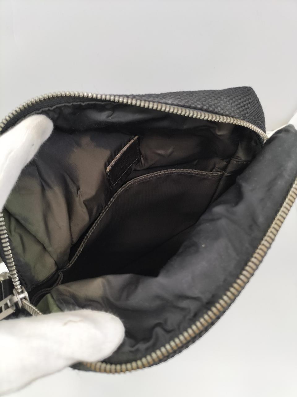 内側ベタ付きシミ汚れあり