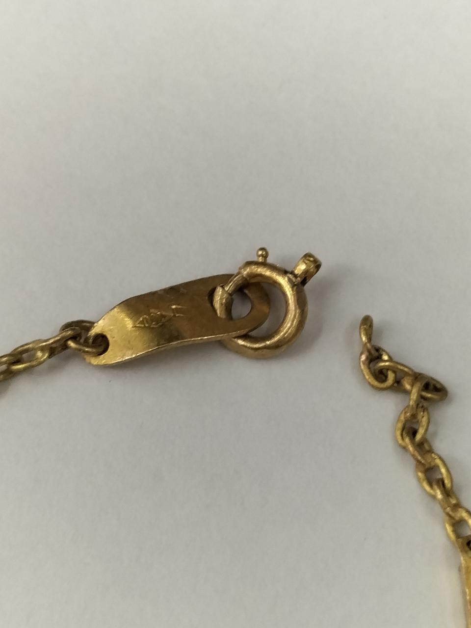 留め具箇所破損