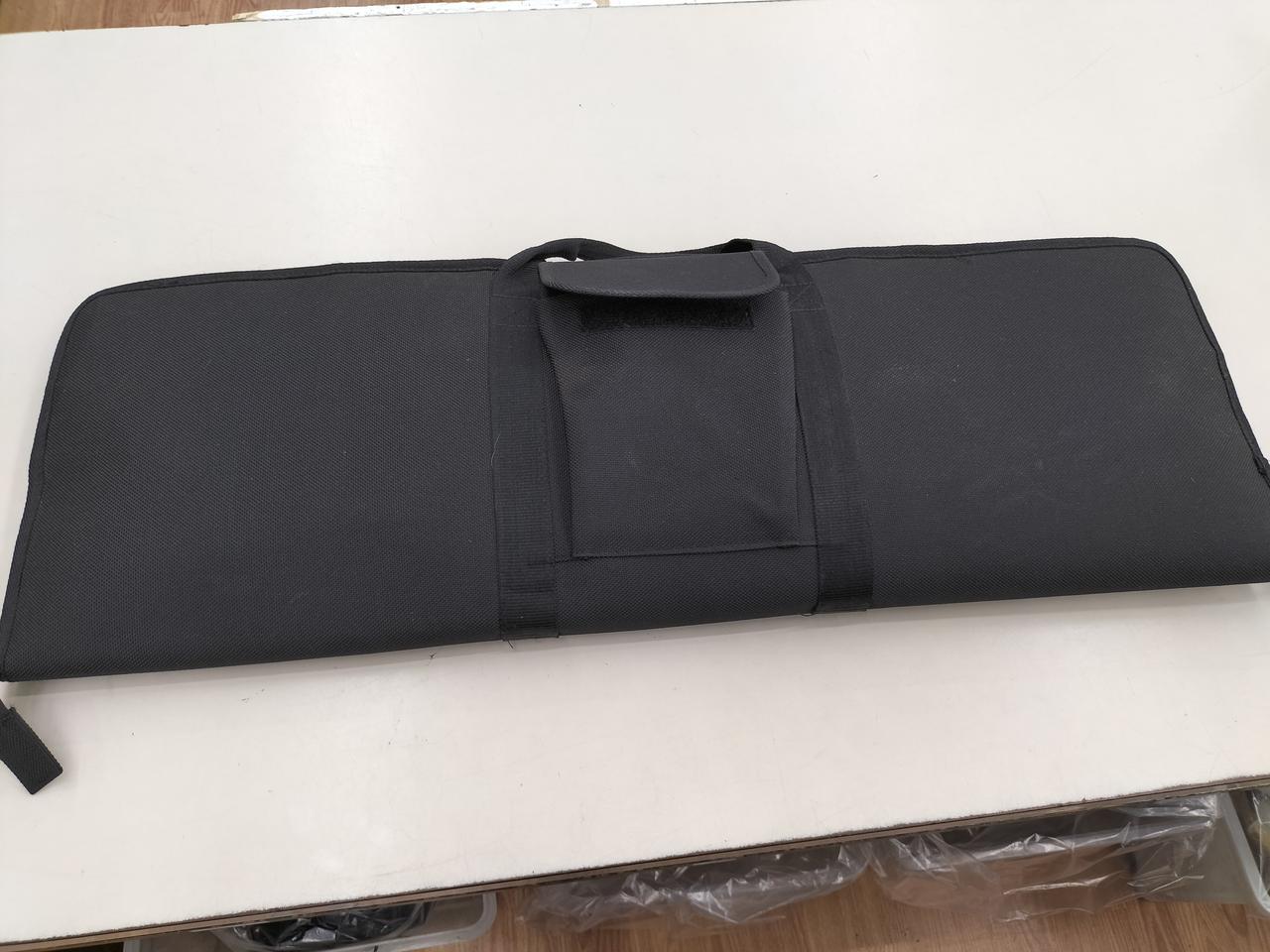 こちらのバッグに梱包し発送します。