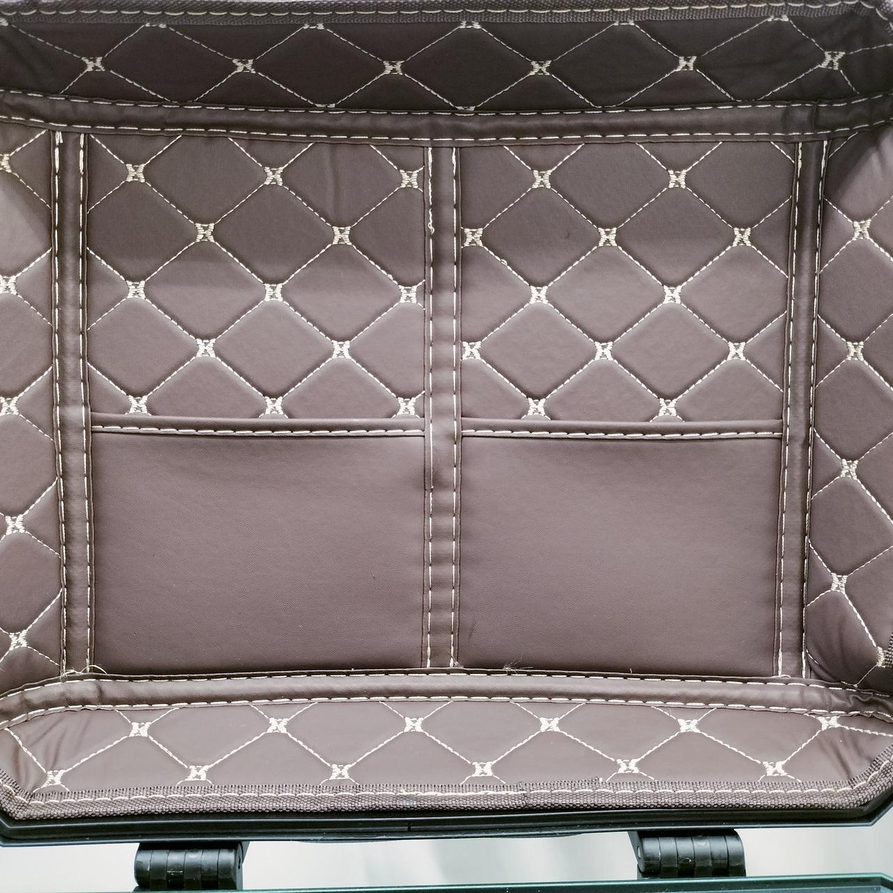 内装はマジックテープで固定です(未固定)