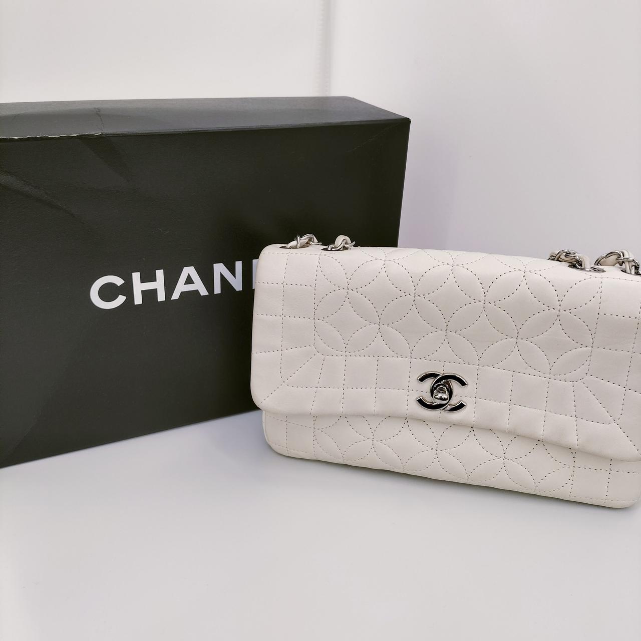 CHANEL フラワープリント ショルダーバッグ 美品】CHANEL シャネル ビッグココマーク フラワープリント