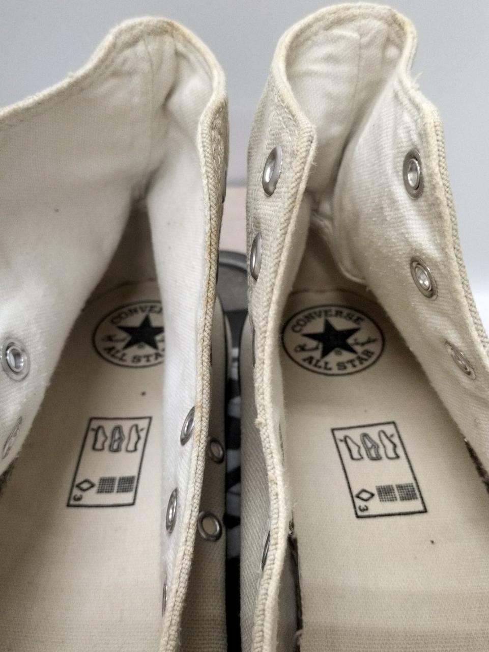 経年劣化の変色あり