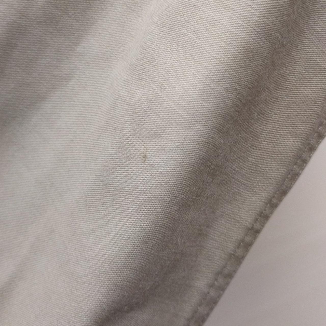 右袖汚れ有り。