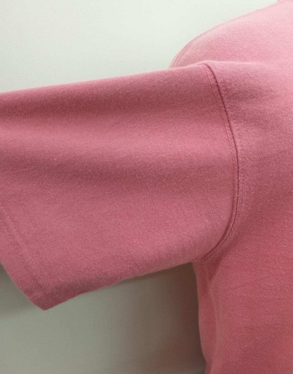 服全体的に毛羽立ち有。