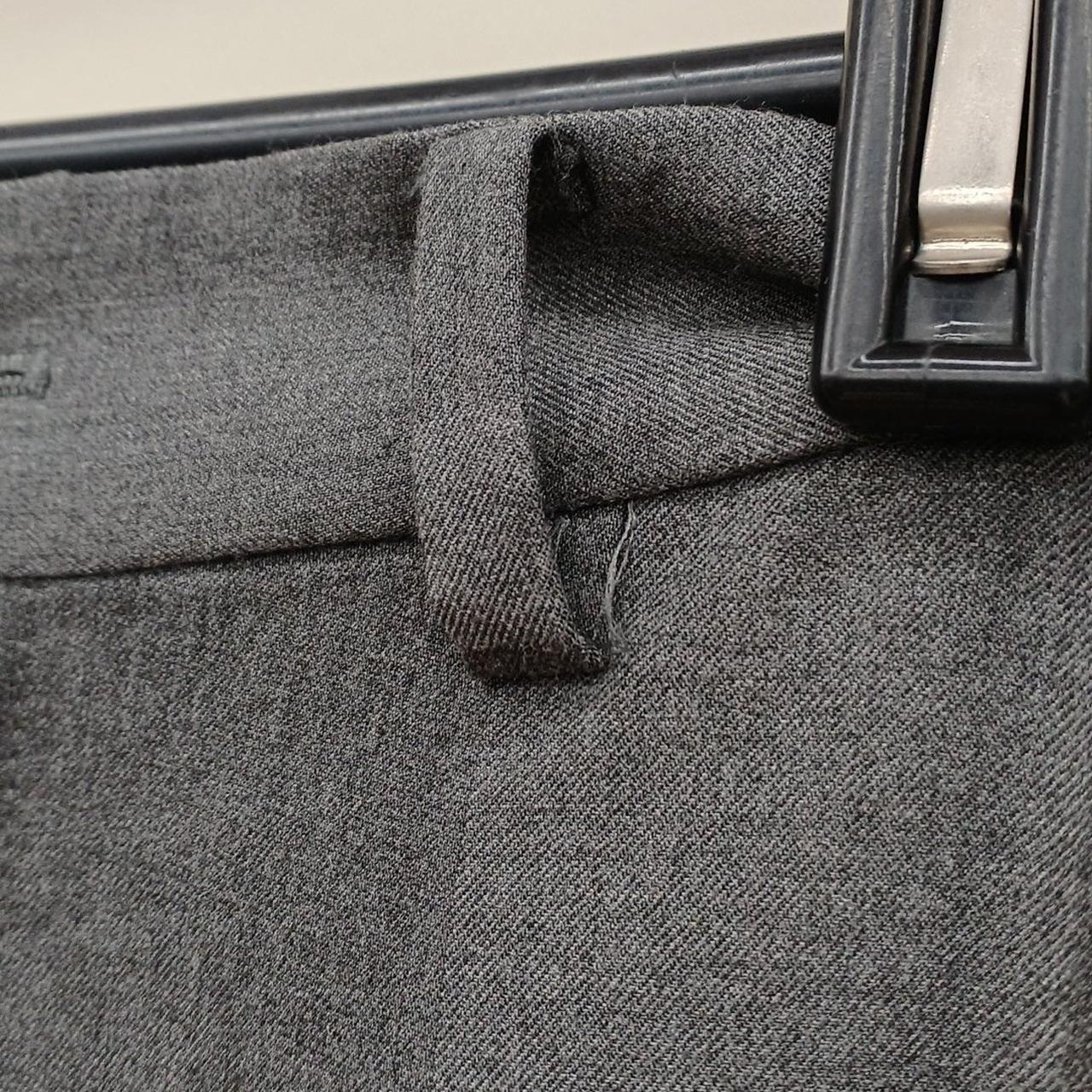 糸ほつれ箇所有。