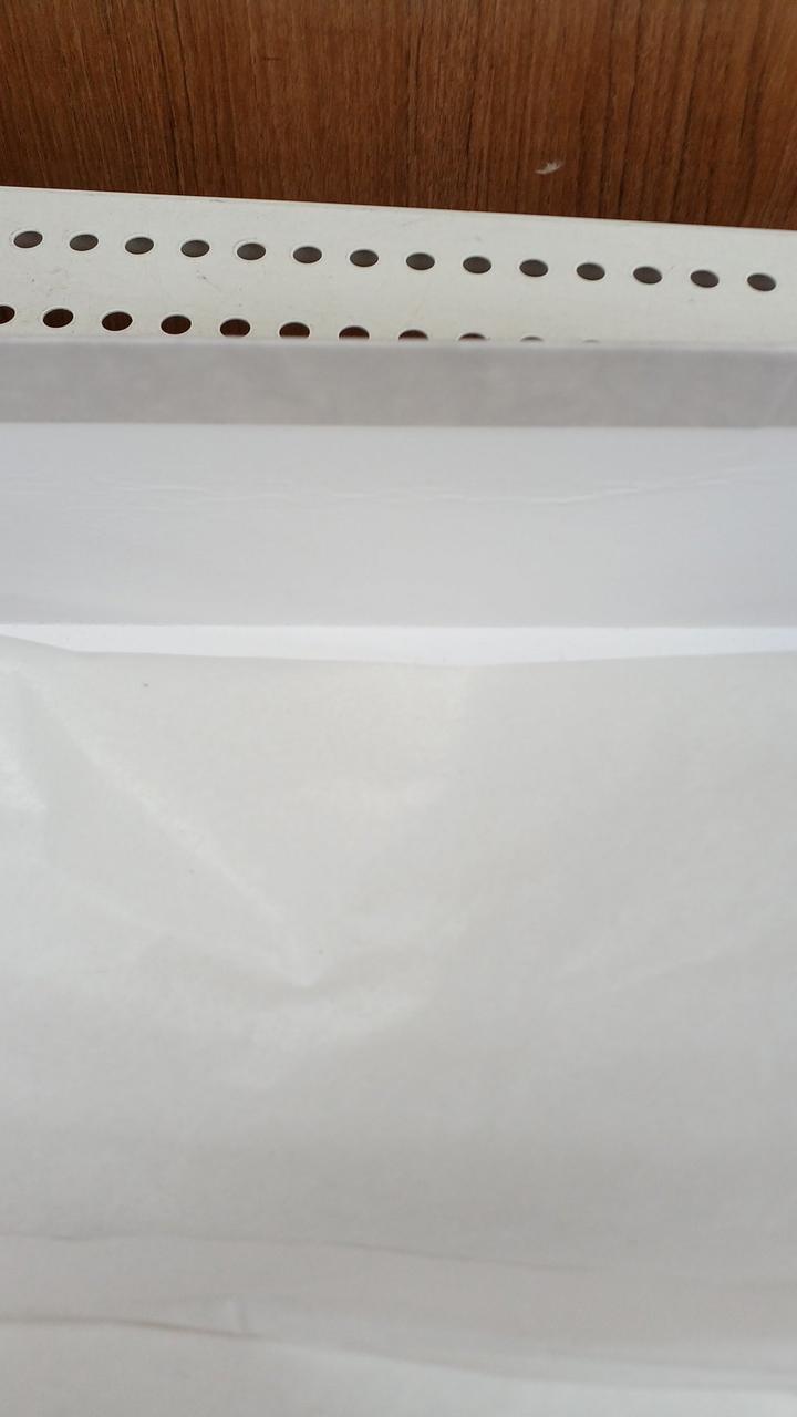 箱ダメージあり。