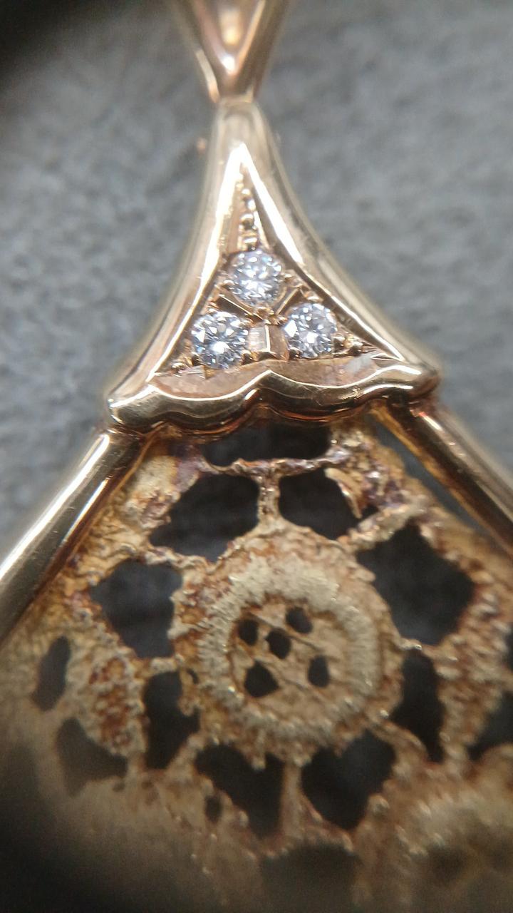 ダイヤモンドチェッカー反応あり