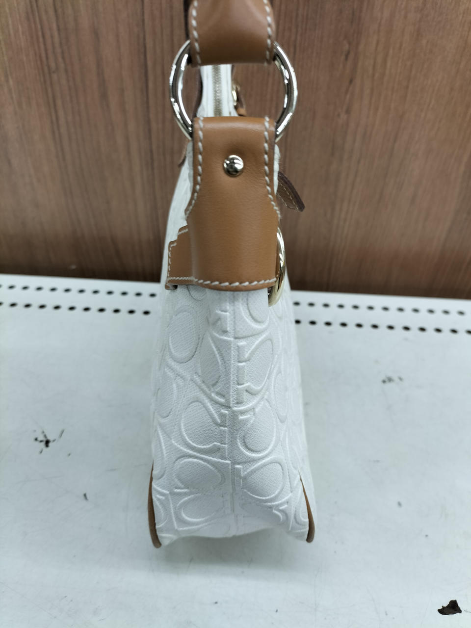 SALVATORE FERRAGAMO|フェラガモ ワンショルダー ガンチーニ 白