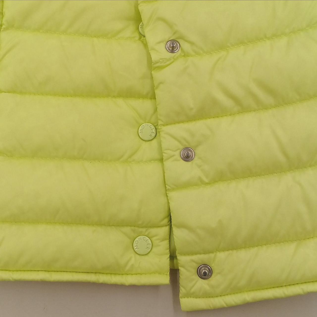 光の問題で見にくいですが、使用感あり