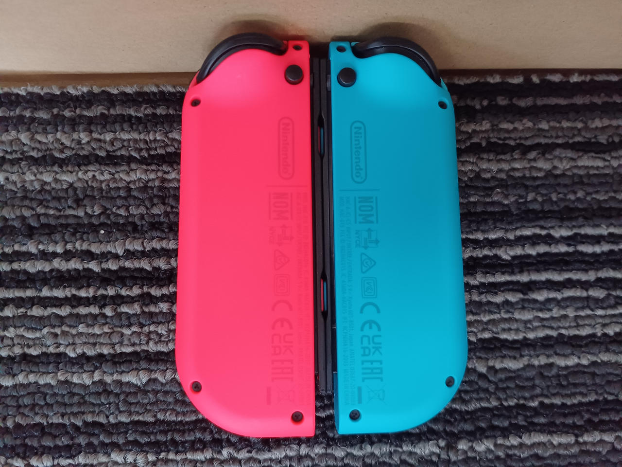Switch 2022年 バッテリー強化モデル バッテリー強化版（新型）Switchと旧型Switchの見分け方