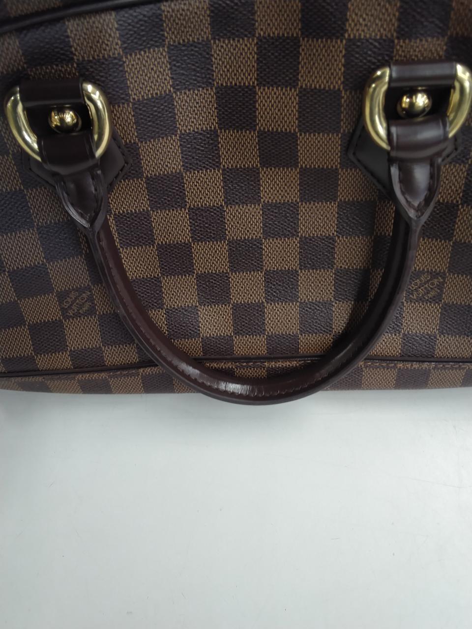 持ち手使用感あります。