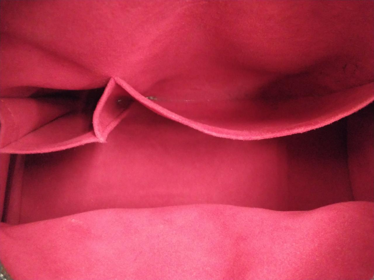 内部汚れあります！