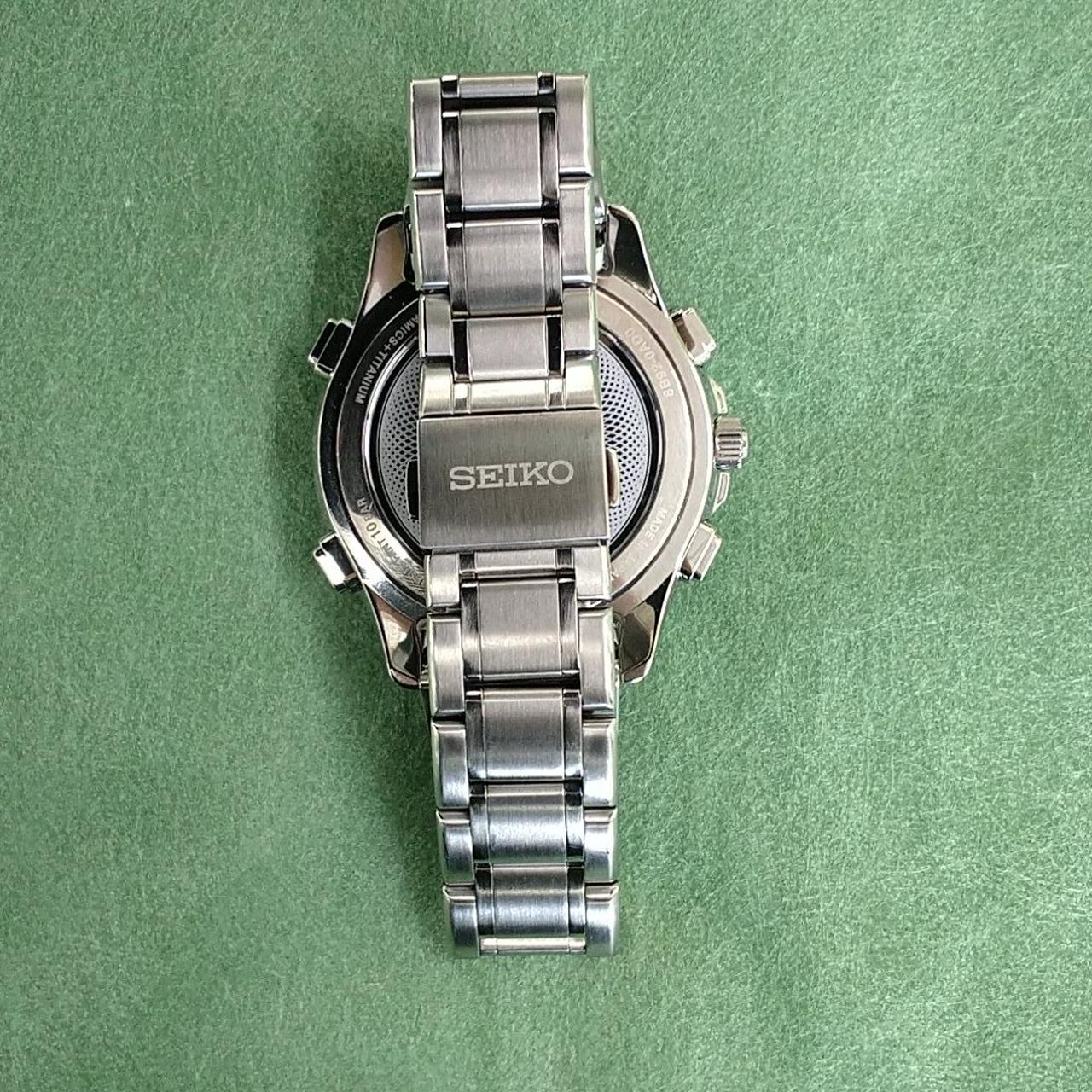 ベルト多少の擦りキズあり