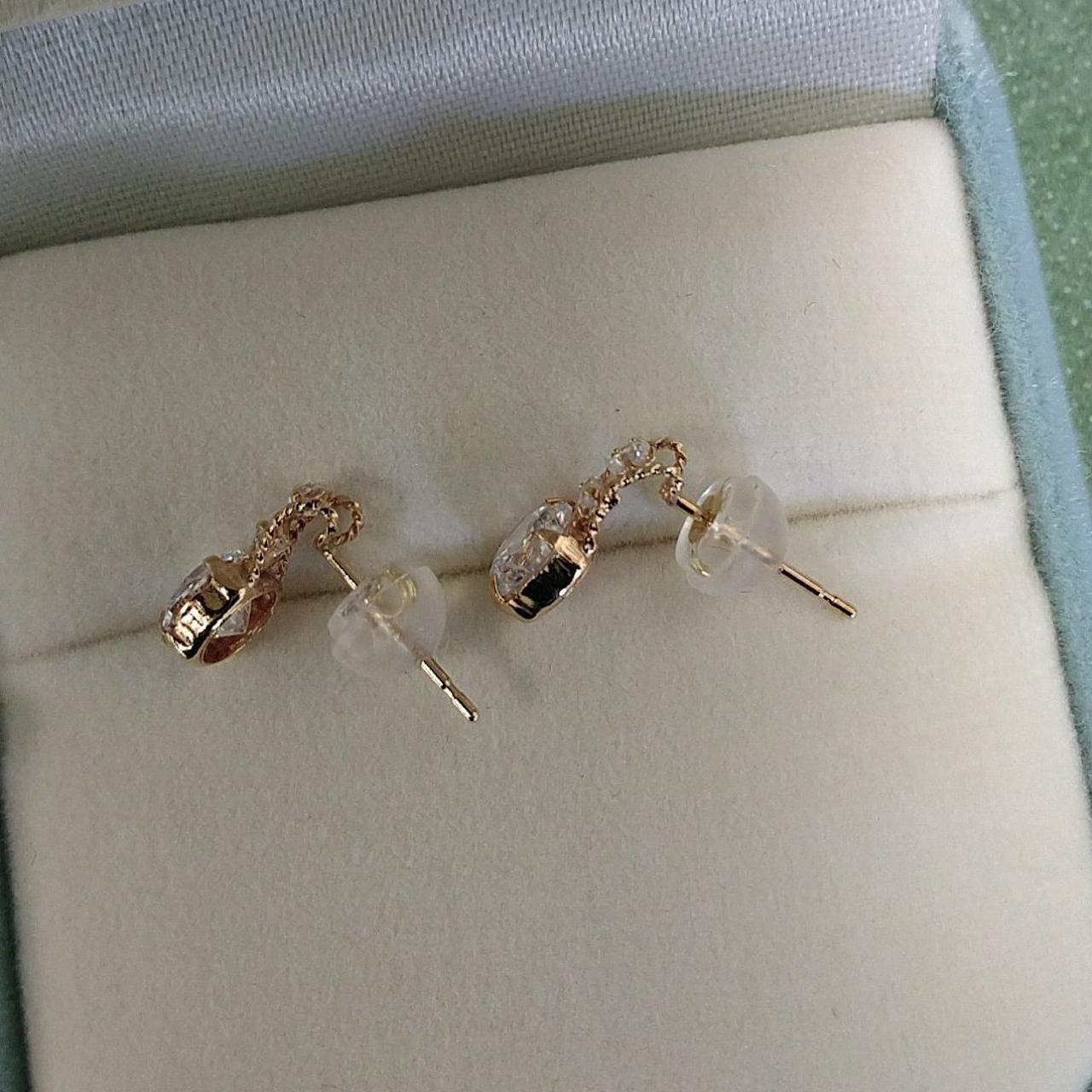 ポスト＆キャッチ部分がK18