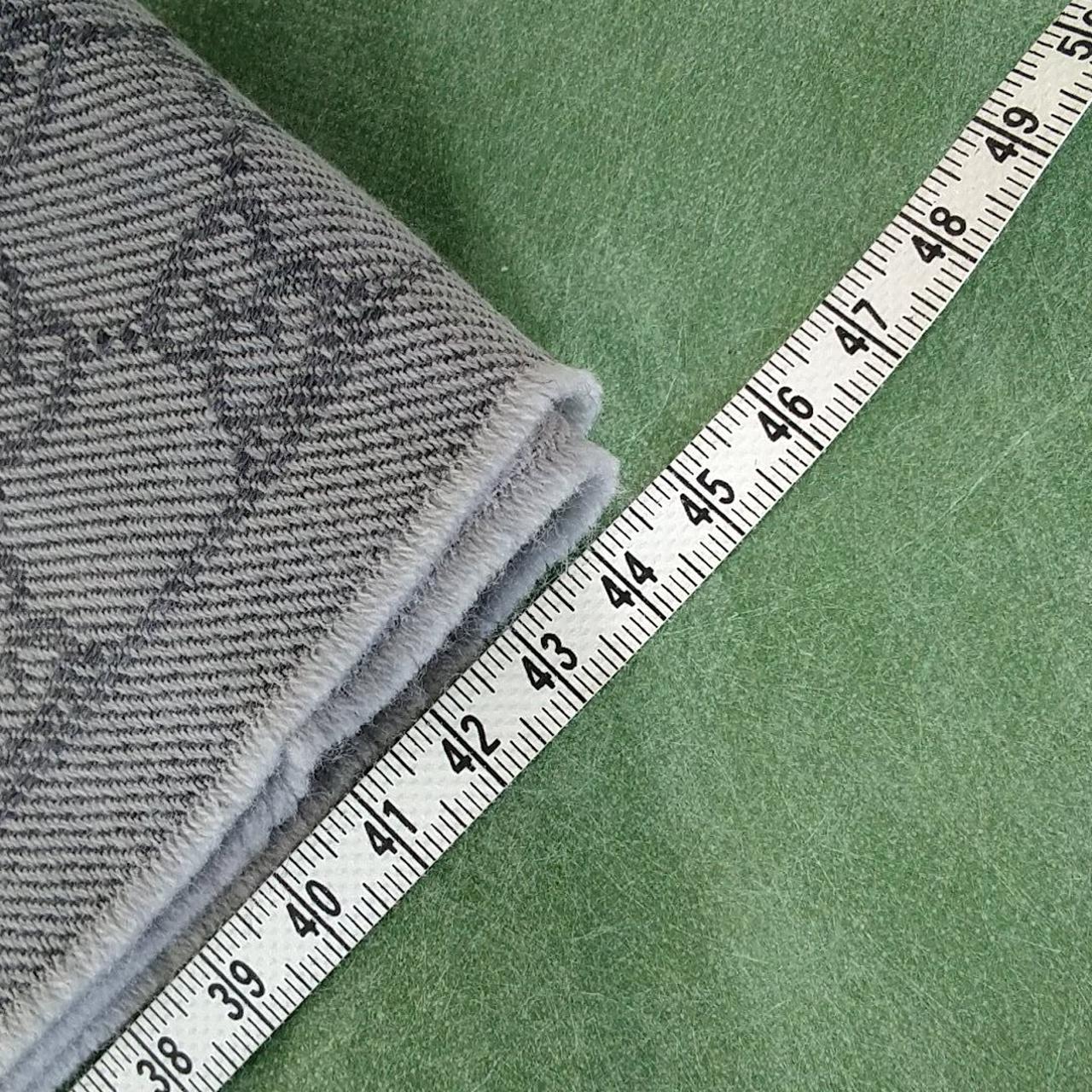 4つ折りで45cmなので180cm