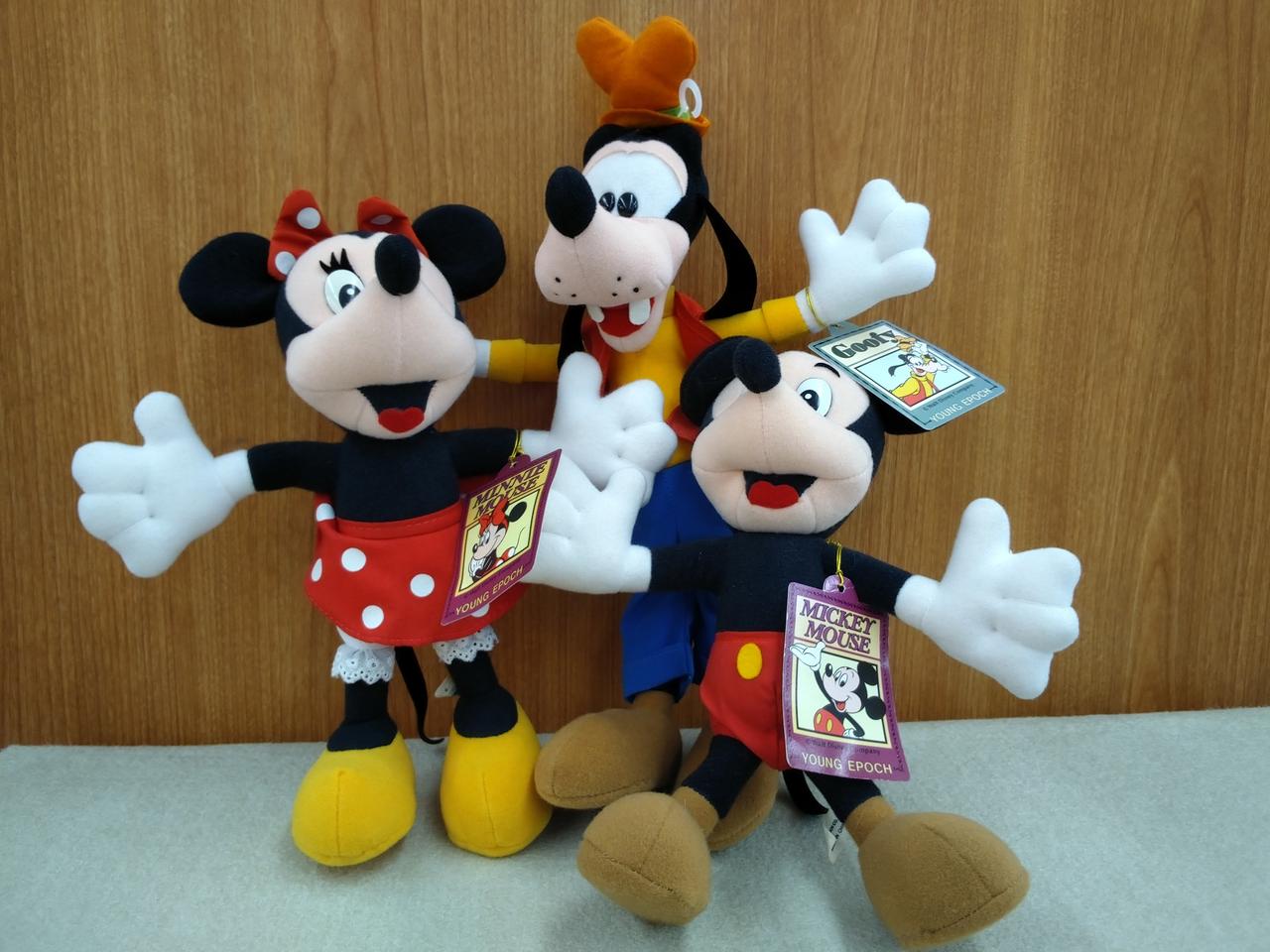 ３体セットです