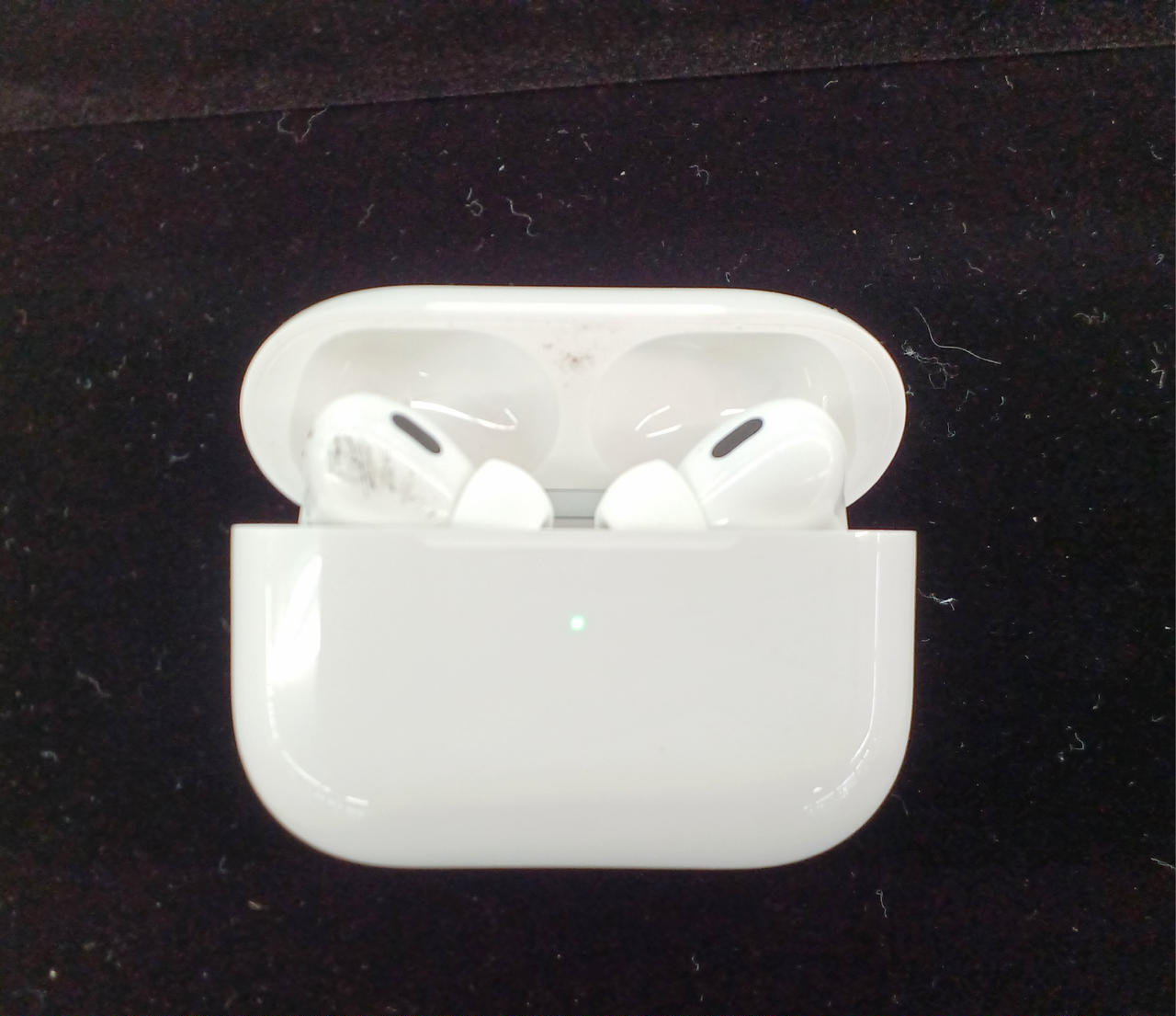 充電ケースキズ·汚れあり