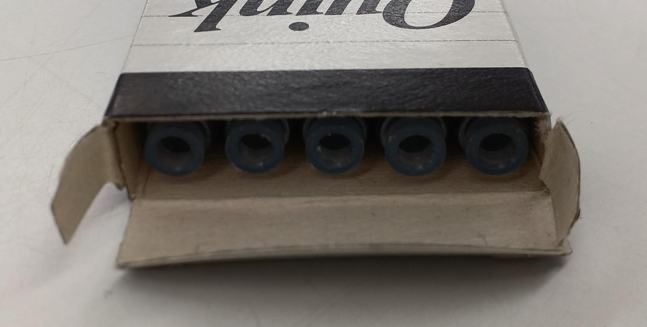 交換インクは5本入っています