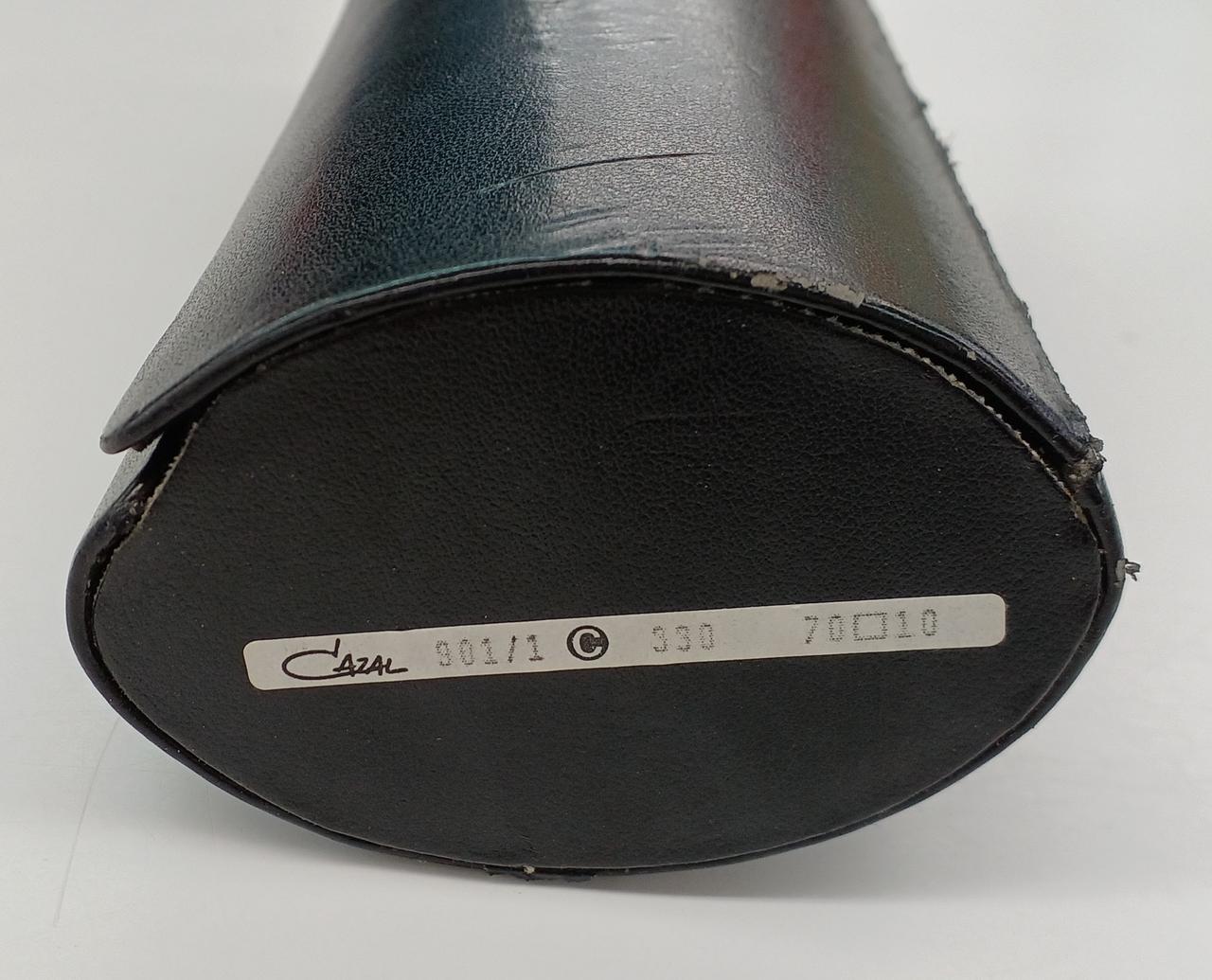 こちらの面が破損しています