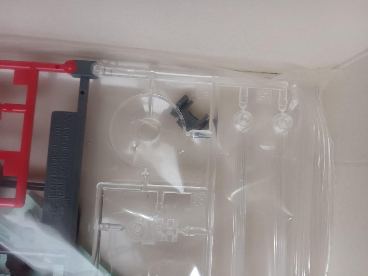 パーツ1点ゲートから剥離あります