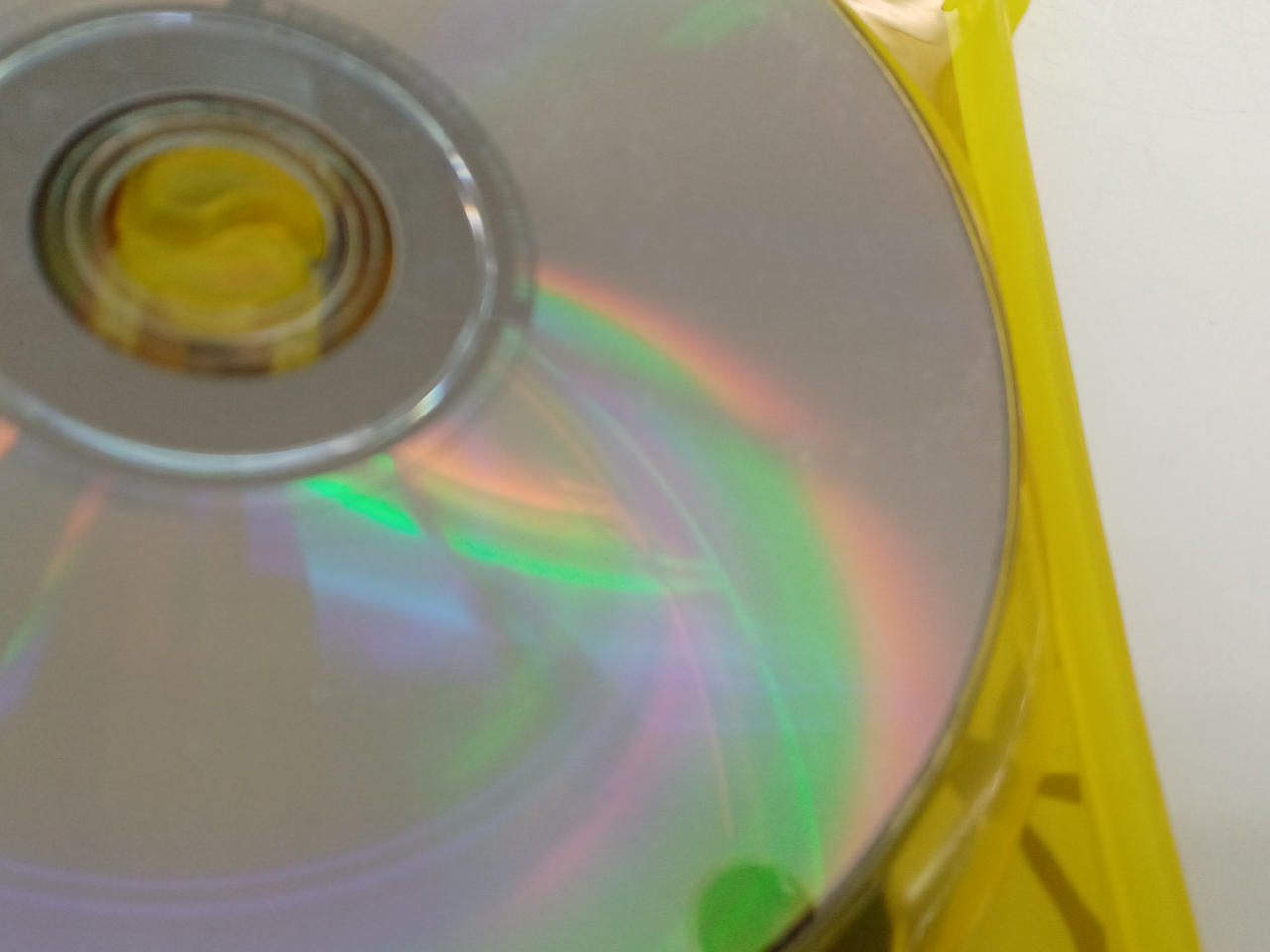 DISC5に細かいキズあり