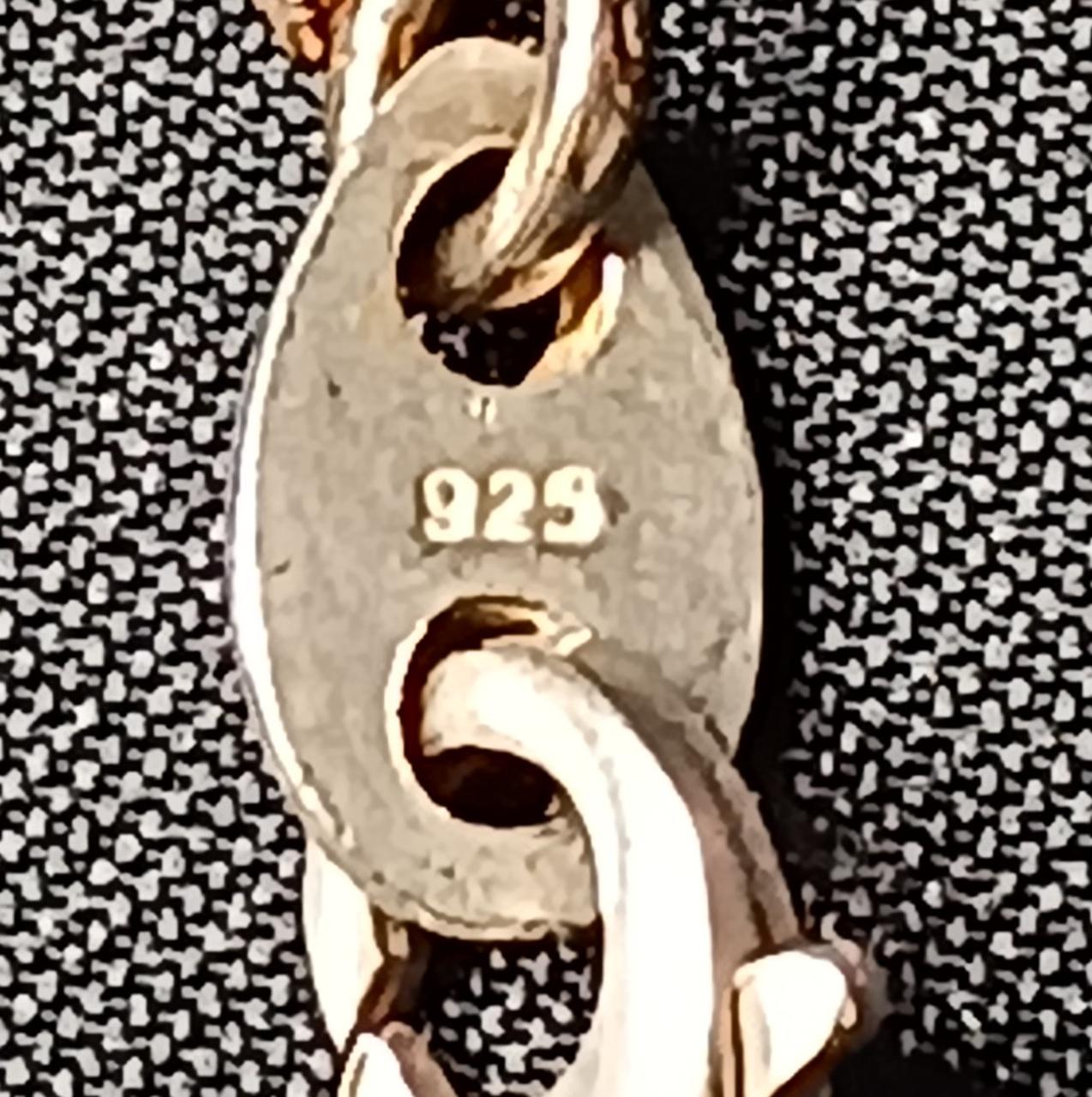ネックレス部はSV925です