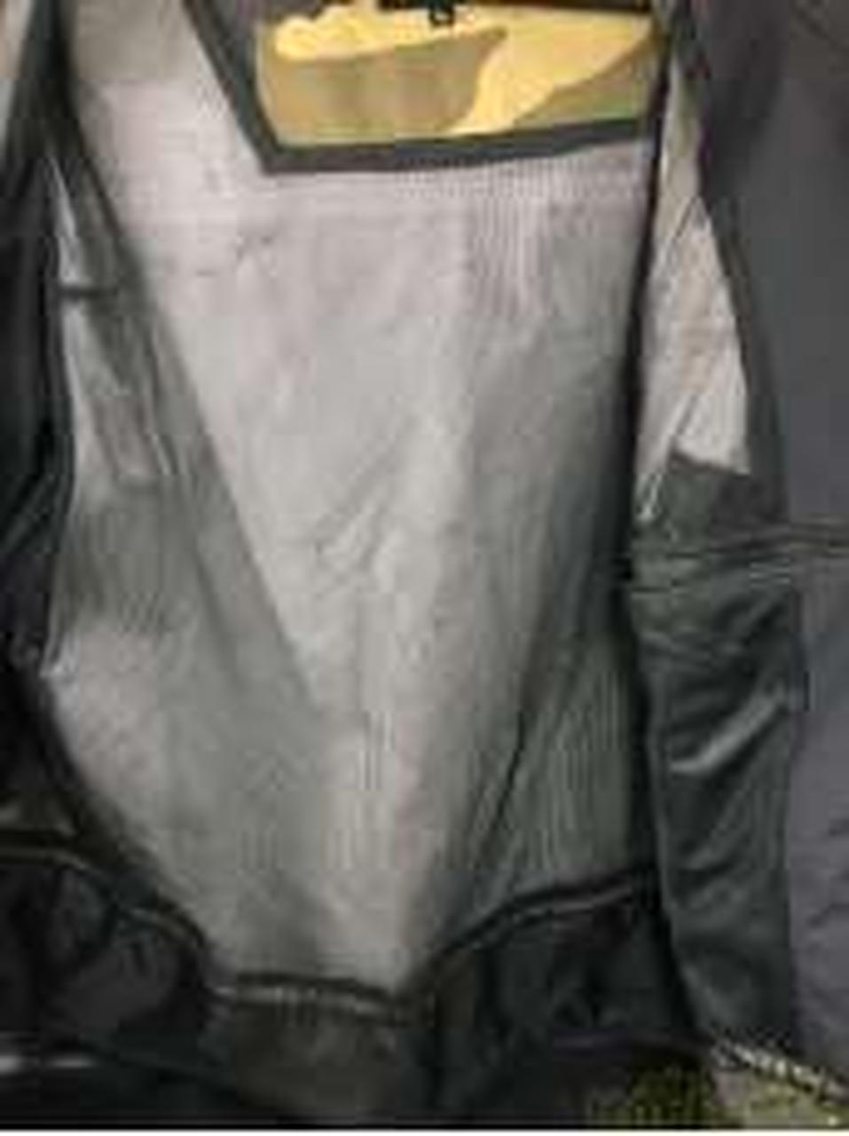 内部背面部ピリングあり