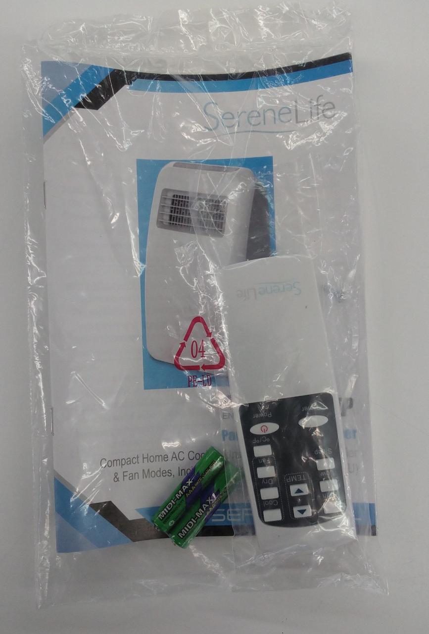 取扱説明書とリモコンの袋は未開封品です