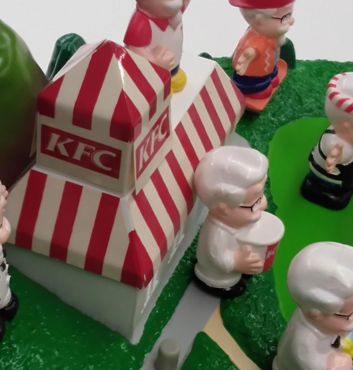 シールの剥がれかけが確認できます