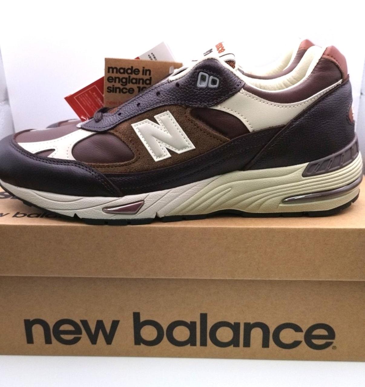 NEW BALANCE 型番：M991GBI スニーカー
