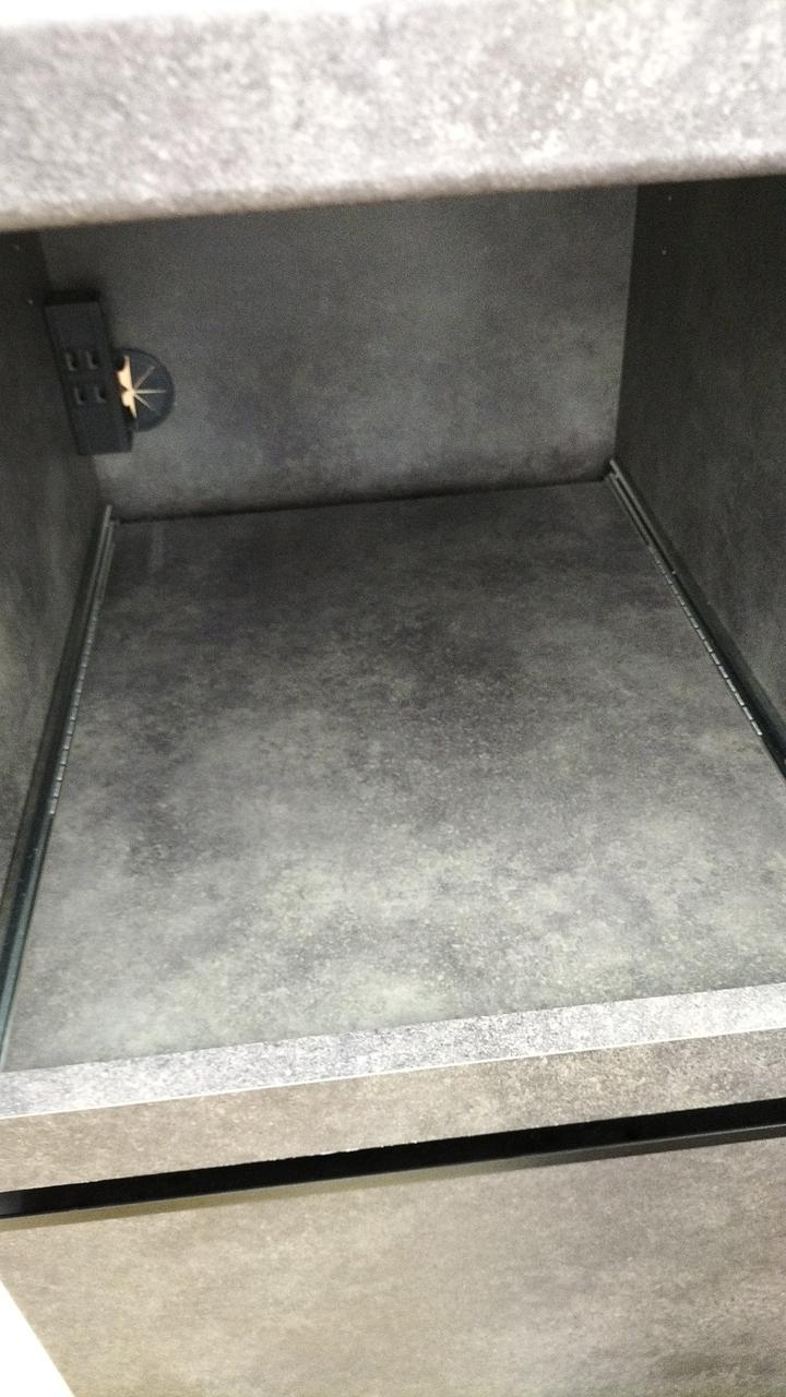 炊飯器用のスライドテーブルです