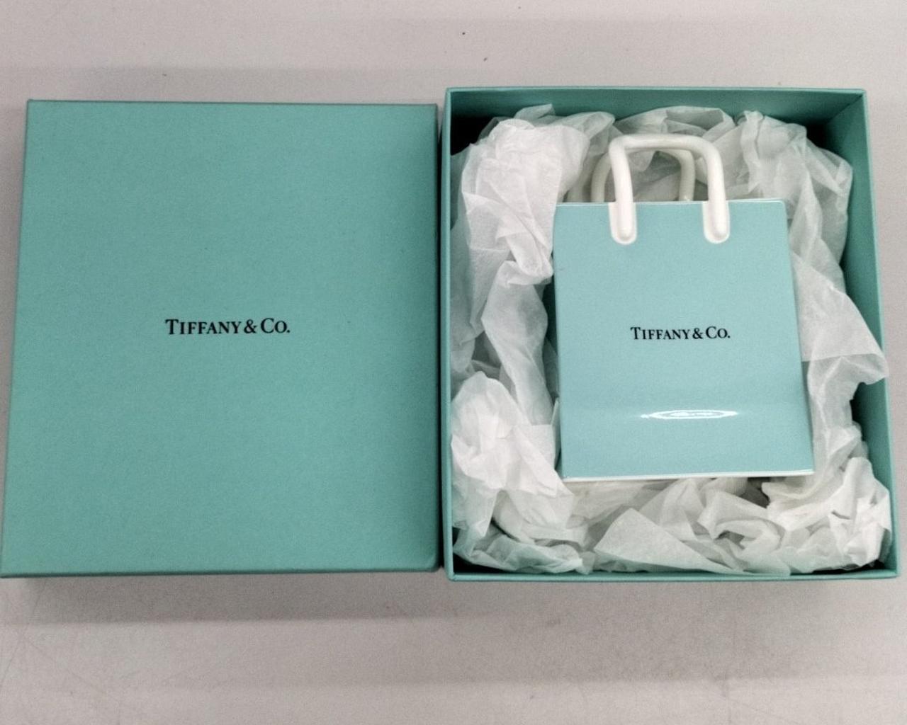 TIFFANY&CO.|ショッピングバック型置物|【ハードオフ公式通販】オフ