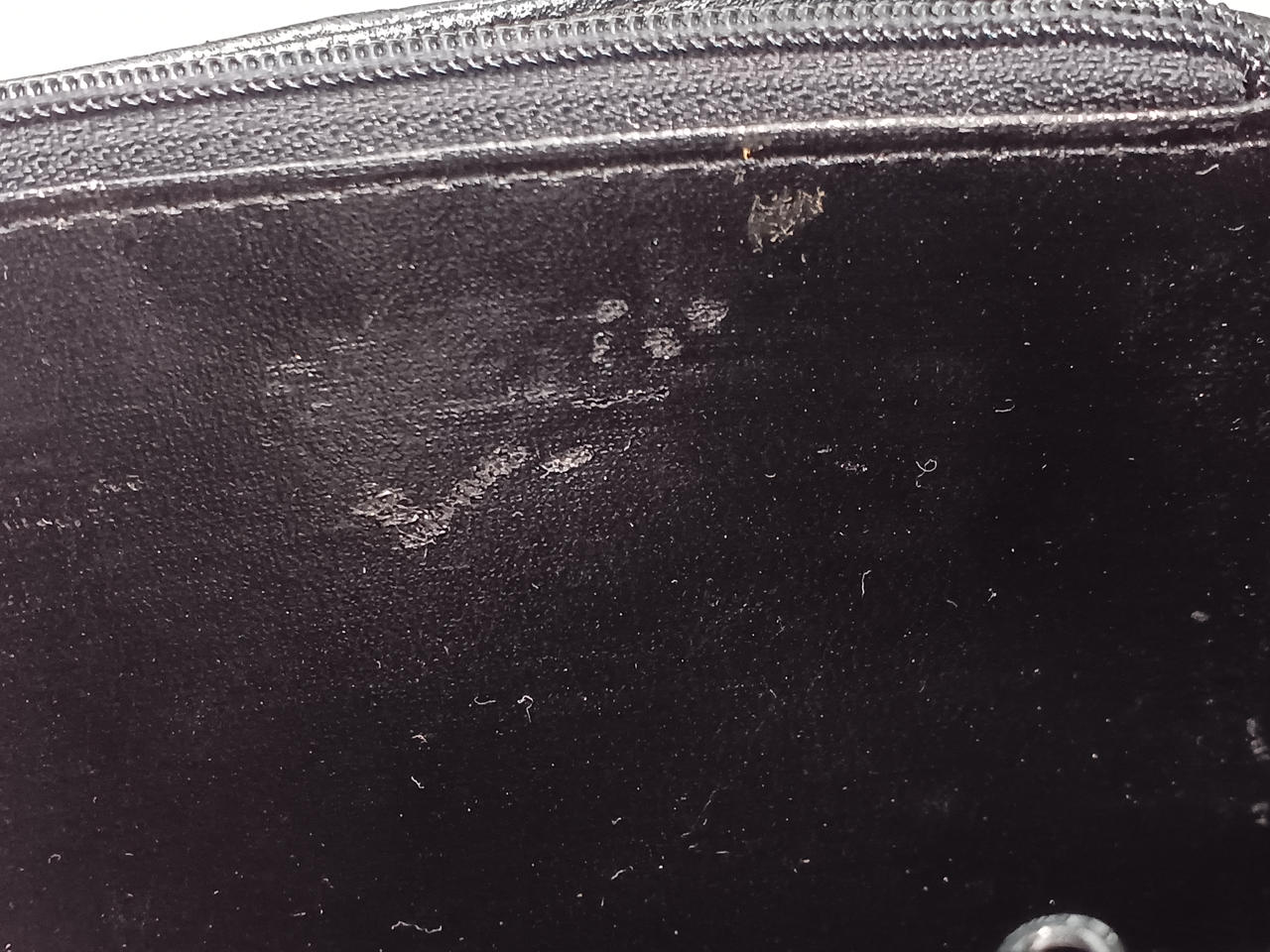 劣化による剥がれ