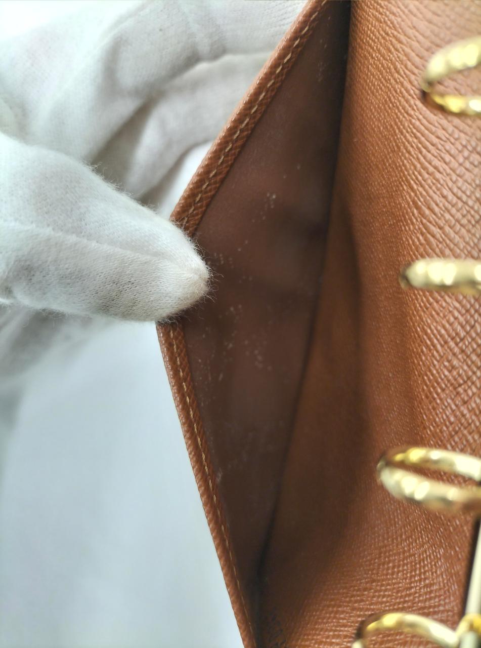 右内側若干の劣化あり