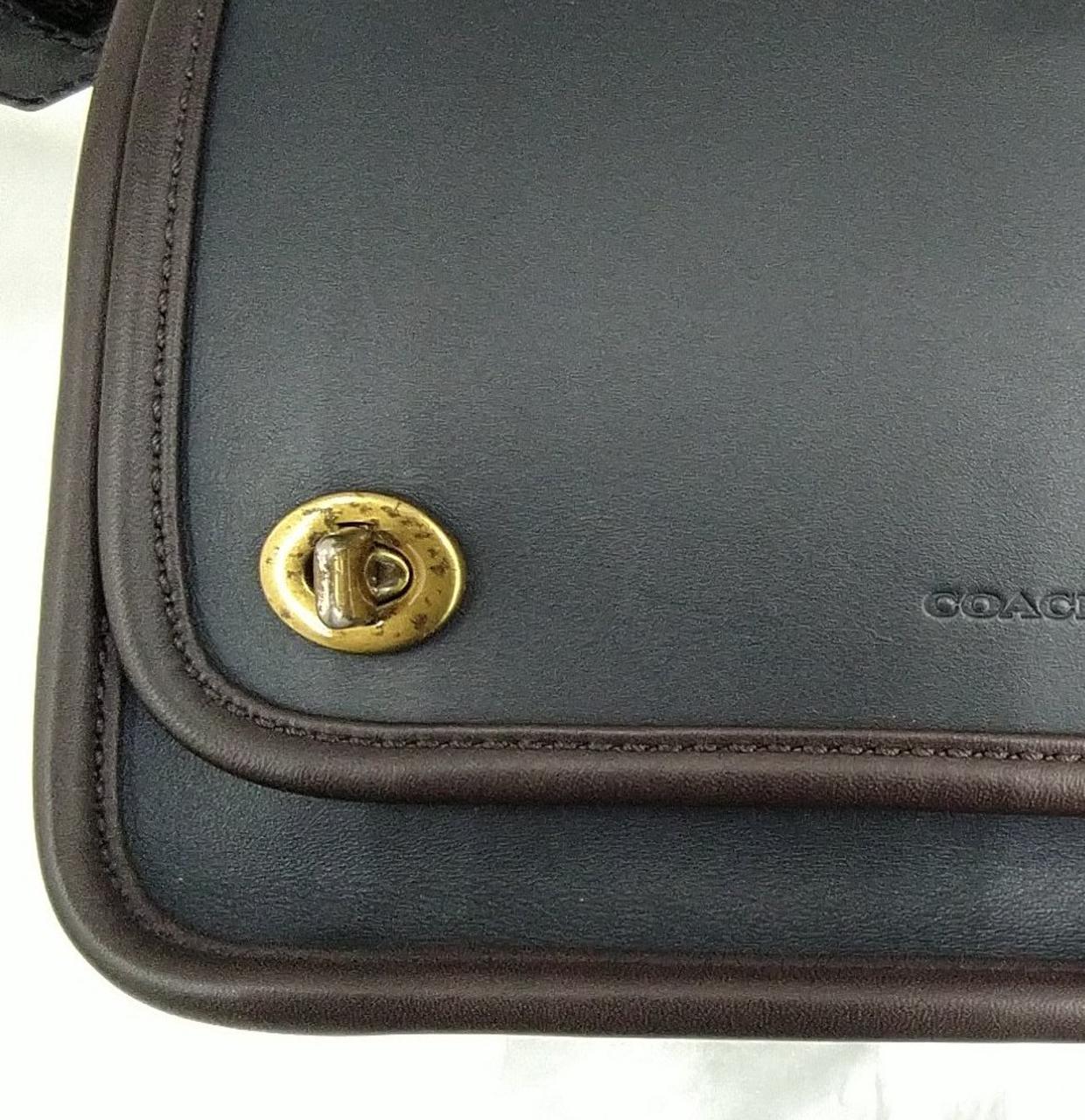 金具の変色があります