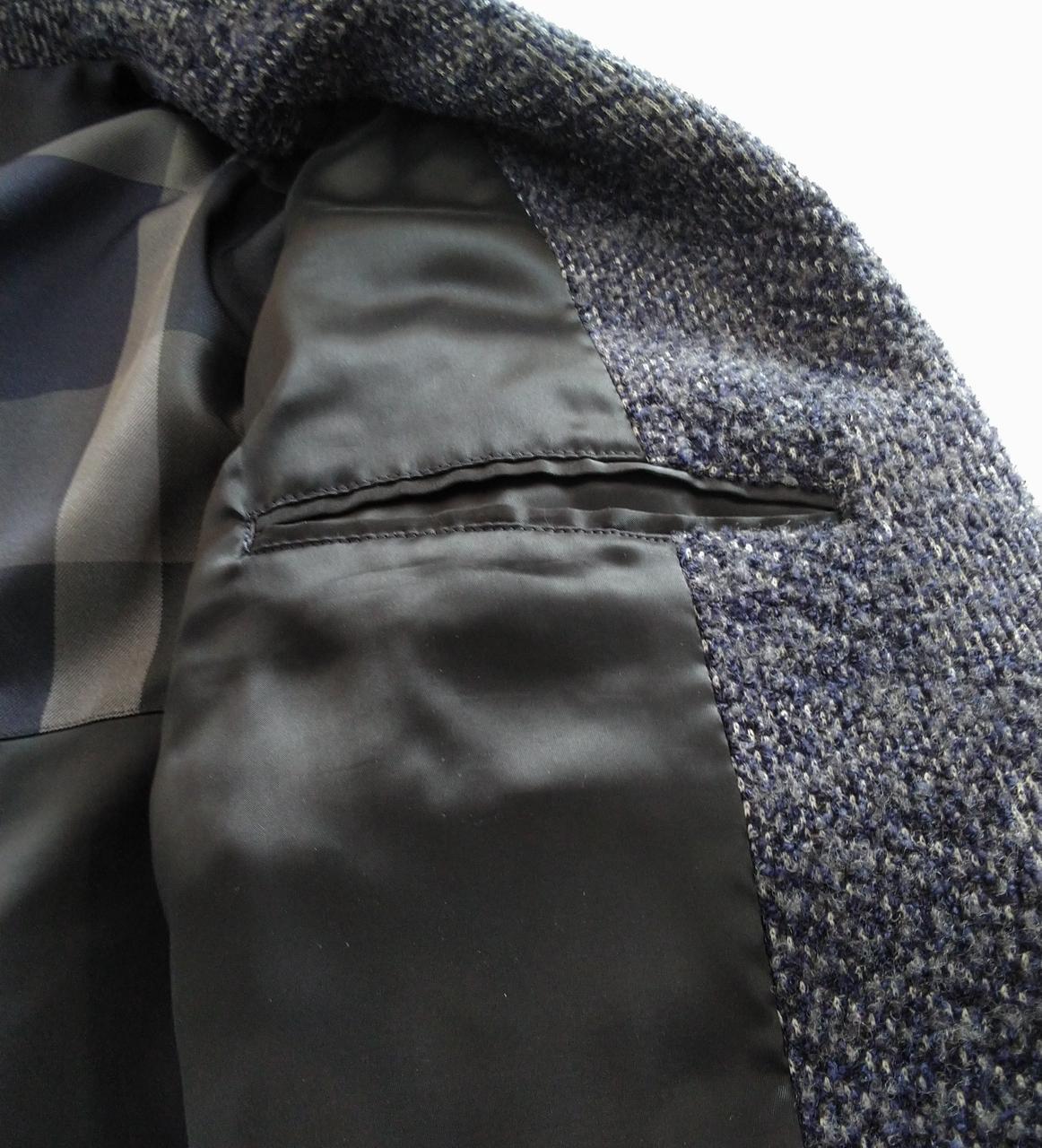 左胸 中ポケット