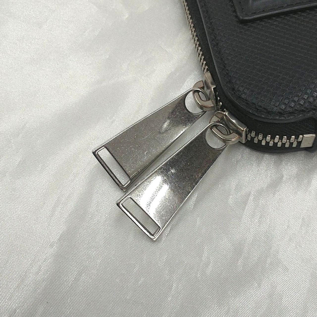 小キズがあります