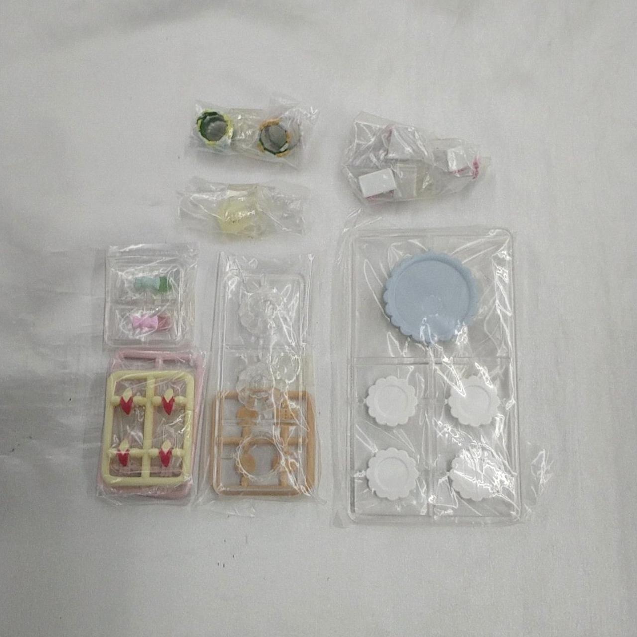 箱に記載の中身全て揃っています。